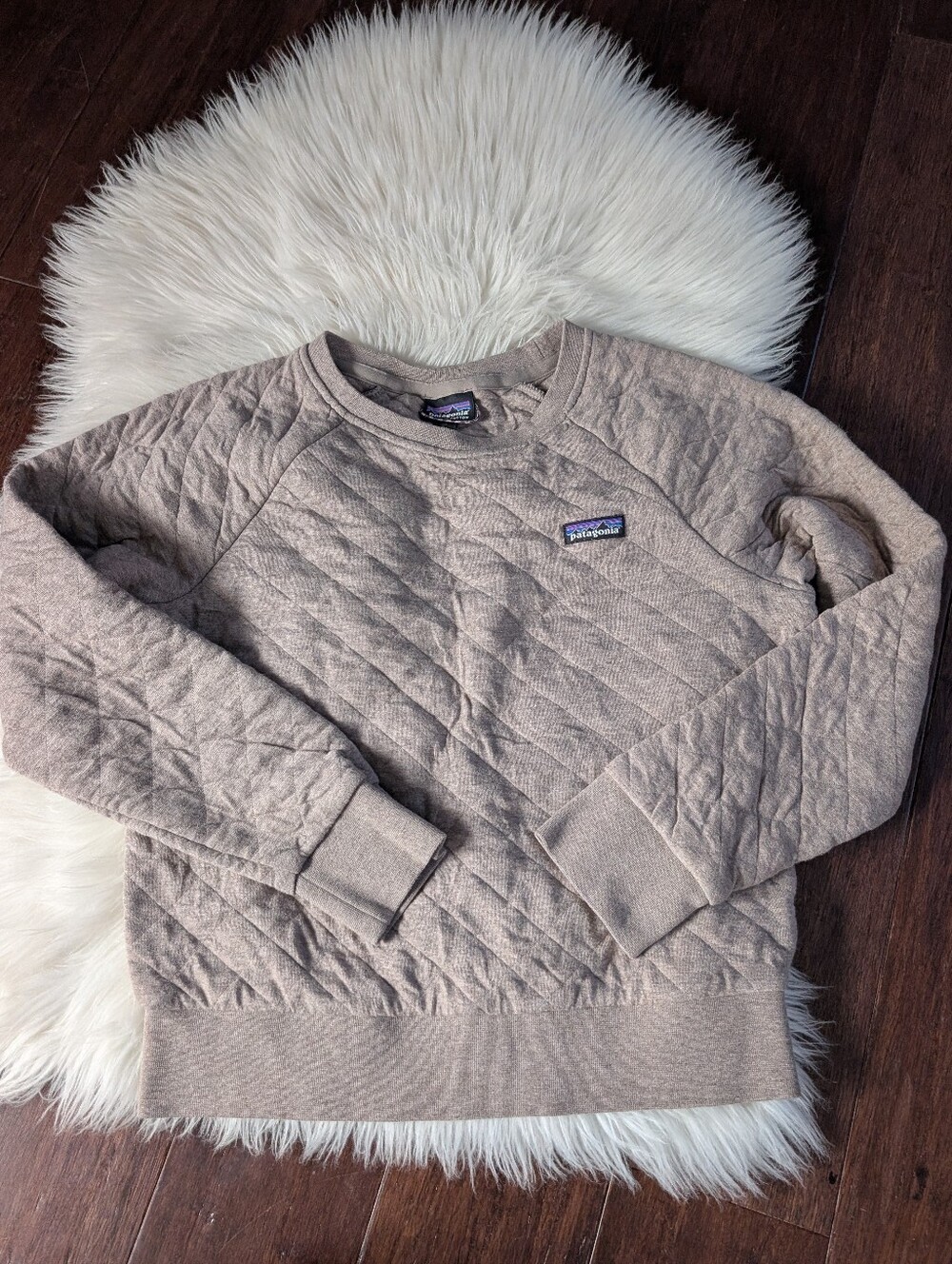 Patagonia® Worn Wear Women's Organic Cotton Quilt Crew Neck Sweatshirt XS Taupe
